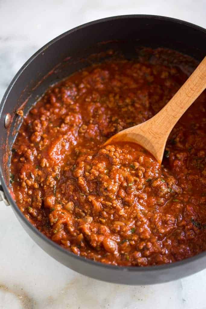 The Best Spaghetti Sauce: Easy Slow Cooker & Freezing Tips